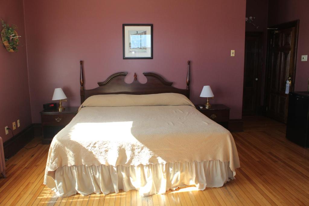 Customs House Inn Pictou Værelse billede