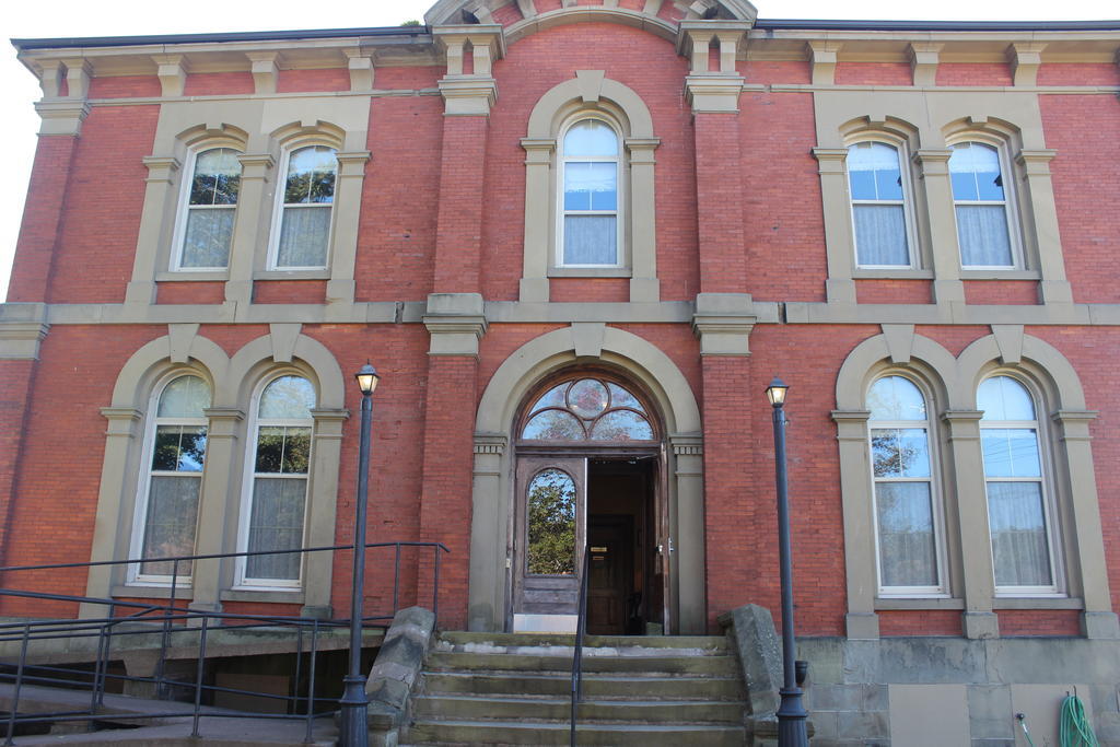 Customs House Inn Pictou Eksteriør billede